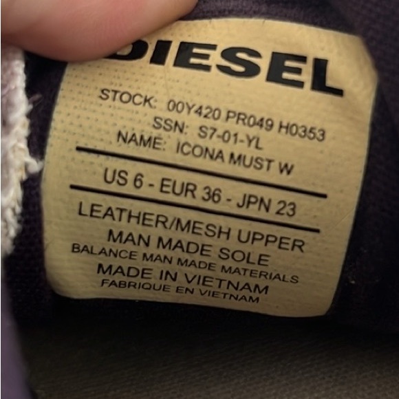 Diesel Women’s Canvas/Suede Beige Sneaker. Size 6 - Picture 8 of 8